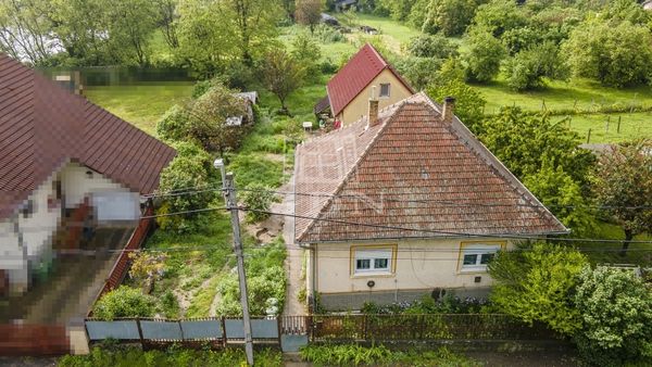 Verkauf Tura Einfamilienhaus