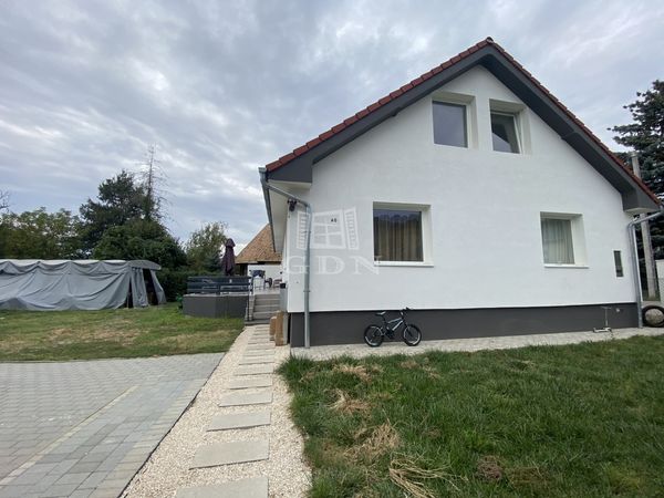 For sale Pécel Family House