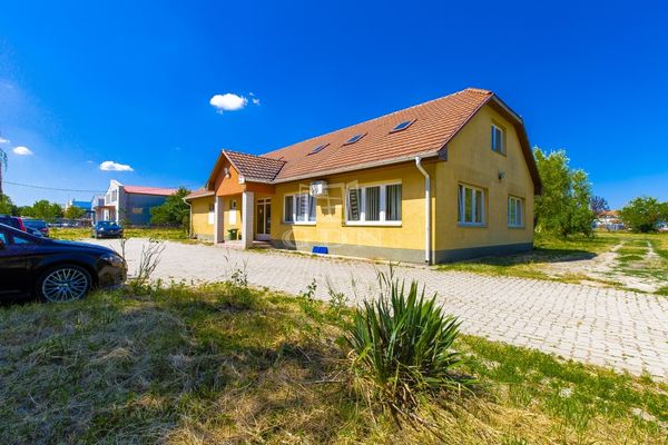 Eladó Aszód Ipari terület