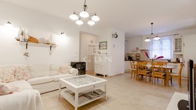 Zamárdi Einfamilienhaus - 238.800.000 HUF