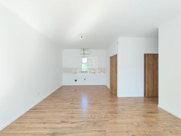 Eladó Mogyoród Családi ház