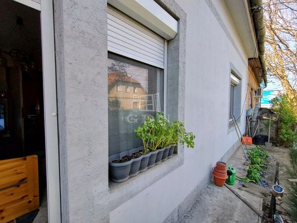 Eladó Budapest XVIII. kerület Családi ház