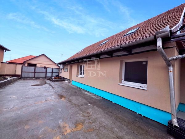 Eladó Hatvan Lakás