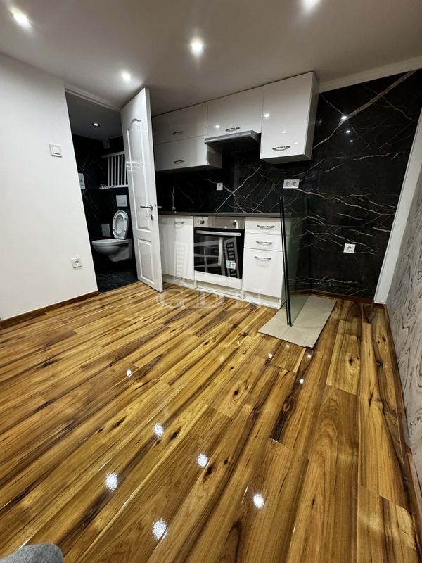 Eladó Budapest VIII. kerület Lakás