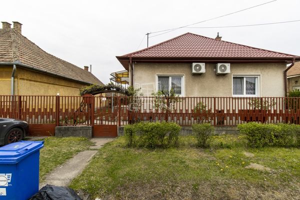 Eladó Tura Családi ház