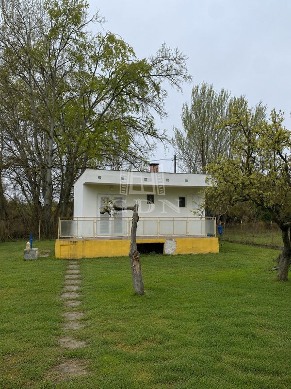 Eladó Ráckeve Telek