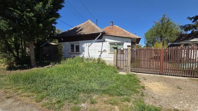 Tóalmás Einfamilienhaus - 33.900.000 HUF