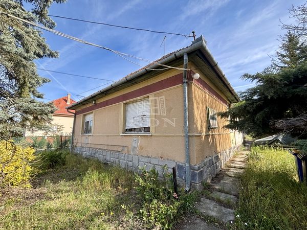 Eladó Tápióság Családi ház