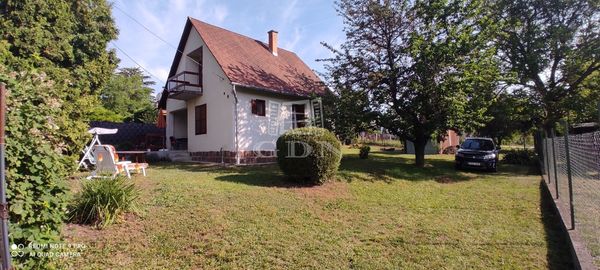 For sale Balatonkenese Week-end house