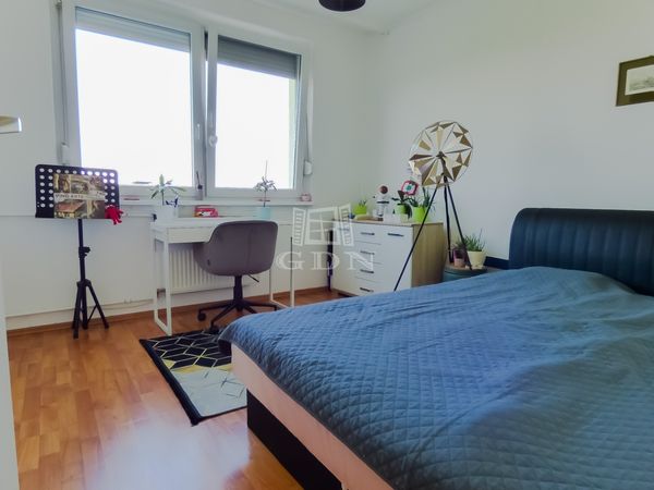 Eladó Budapest XV. kerület Lakás