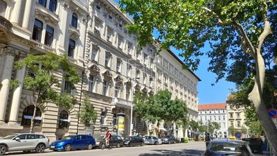 Budapest, V. kerület Sediu - 198.347.100 HUF