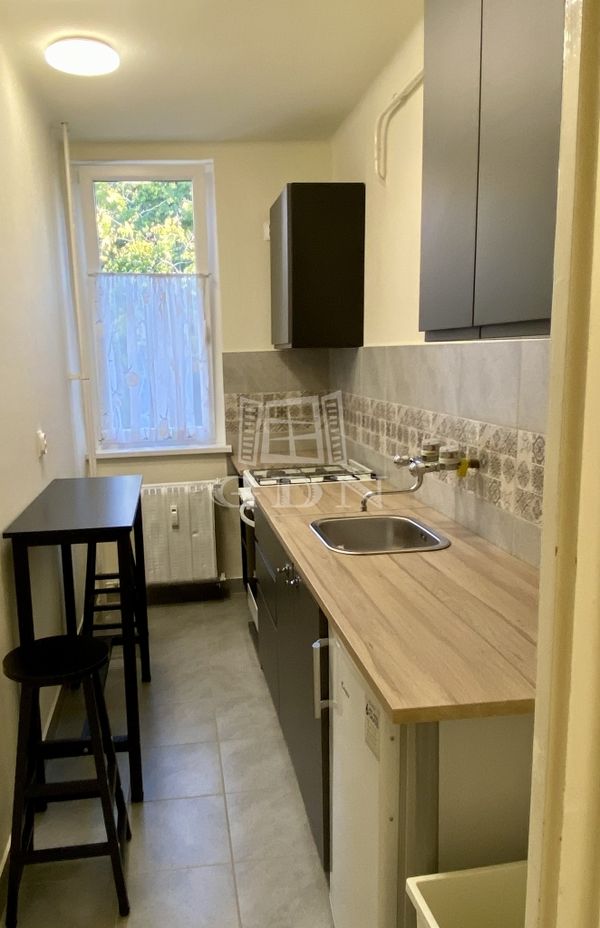 închiriere Budapest XVIII. kerület Apartament