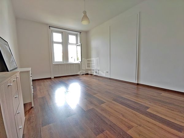 Eladó Budapest IX. kerület Lakás (téglaépítésű)