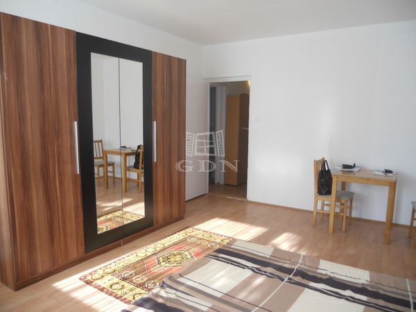 Eladó Budapest XIV. kerület Lakás