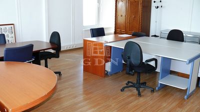 Kecskemét Iroda - 32.300 Ft