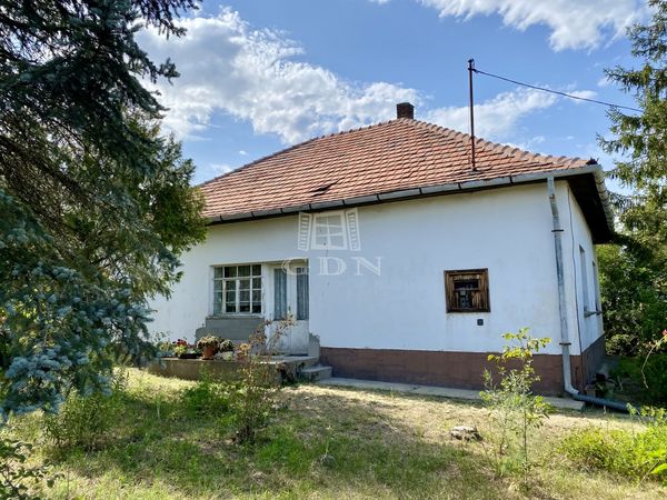 For sale Lakitelek Family House