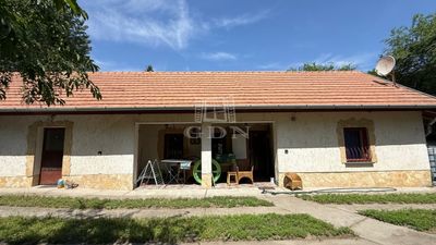 Lakitelek 农场 - 63.000.000 HUF