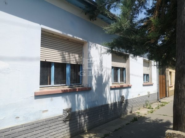 Eladó Lajosmizse Családi ház