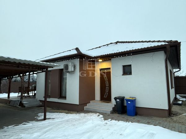 Eladó Kecskemét Családi ház