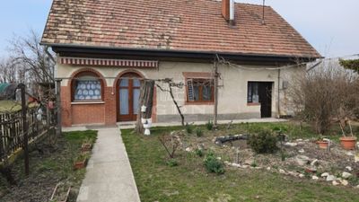 Lajosmizse Hof - 87.000.000 HUF