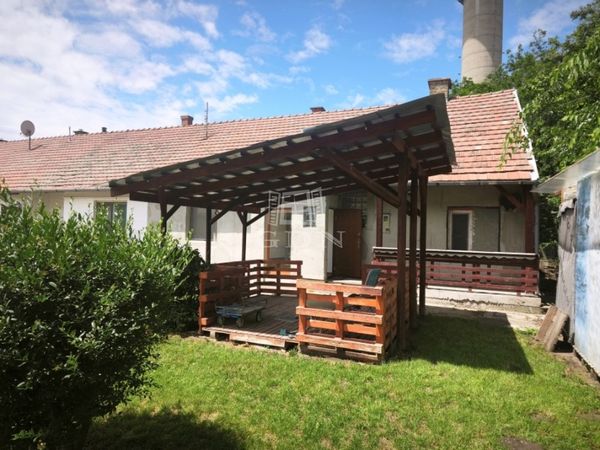 Продается Nagykőrös Дом рядовой застройки