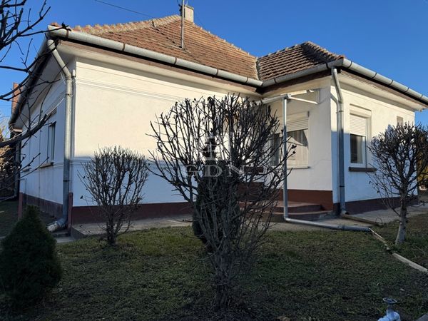 Vânzare Szigetcsép Casa Familiala