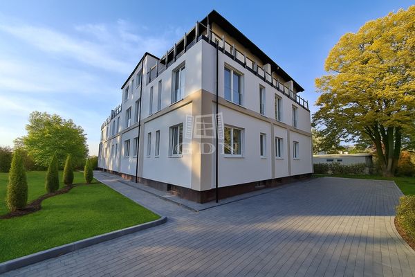 Продается Kiskunlacháza Квартира (кирпичная)