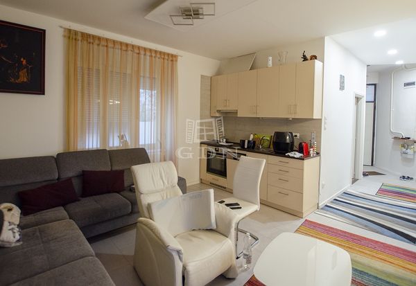 Продается Budapest XI. kerület Квартира (кирпичная)