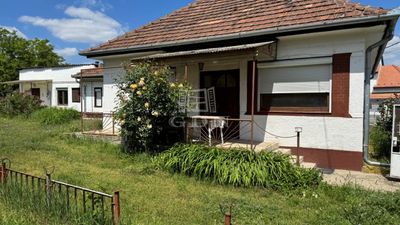 Tököl Частный дом - 60.000.000 HUF