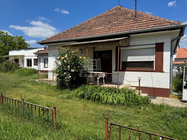 For sale Tököl Family House