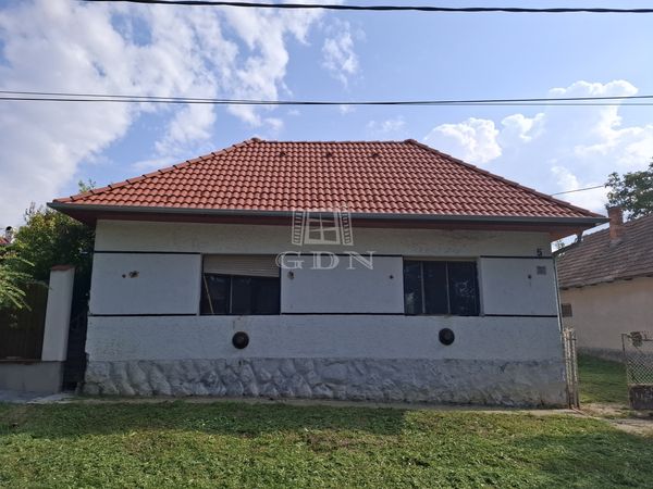 Продается Biatorbágy Частный дом