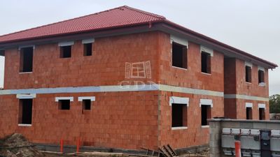 Szigethalom Офис - 76.200.000 HUF