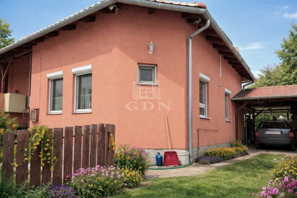 Eladó Szigetszentmiklós Ikerház