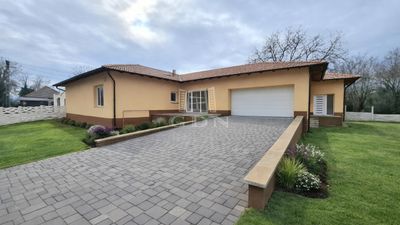 Szigetszentmárton Családi ház - 153.000.000 Ft