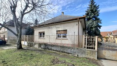 Majosháza Частный дом - 168.000.000 HUF