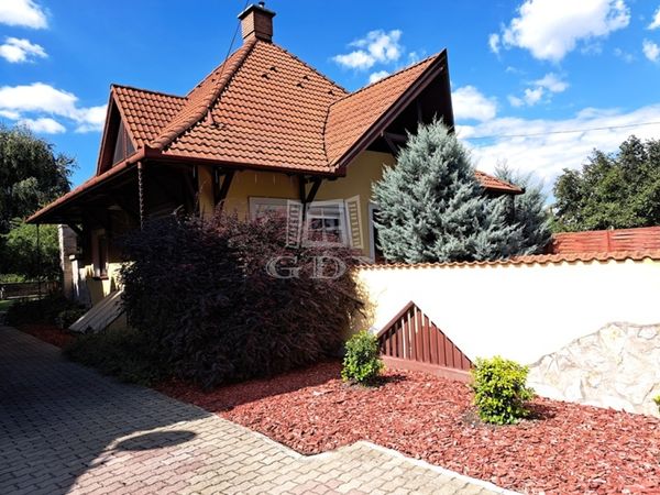 Eladó Szigetszentmárton Családi ház