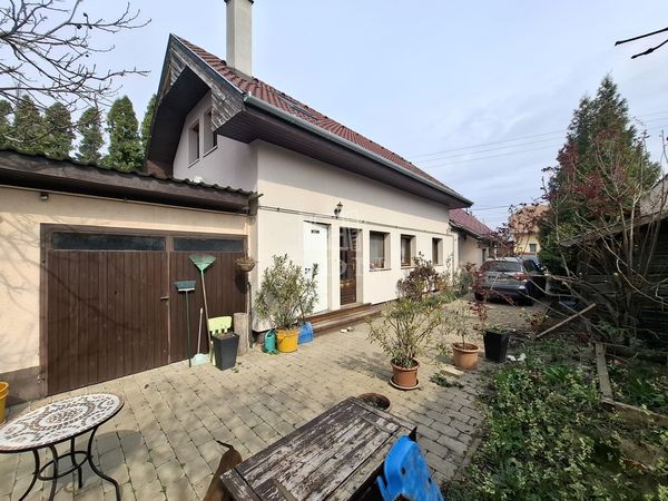 出卖 Szigetszentmiklós 家庭别墅