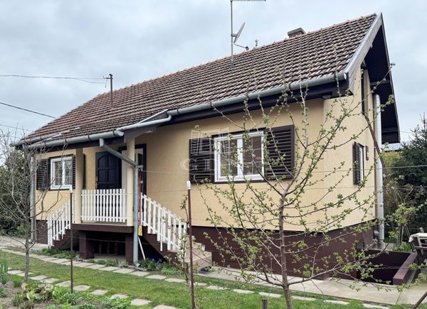 Eladó Halásztelek Családi ház