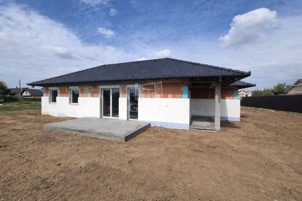 Eladó Gyál Családi ház