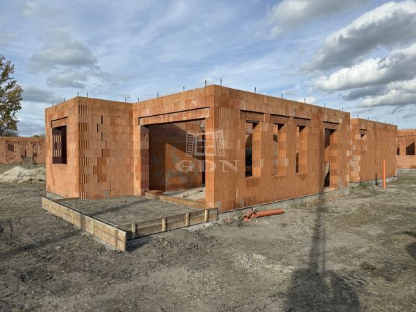 Eladó Siófok Ikerház