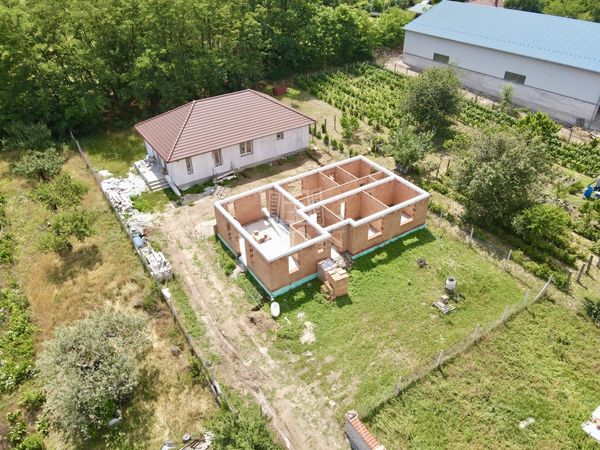 For sale Kóka Semidetached house