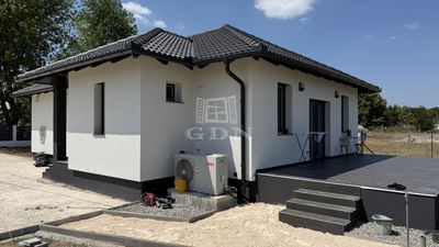 Sülysáp Casa Familiala - 83.000.000 HUF