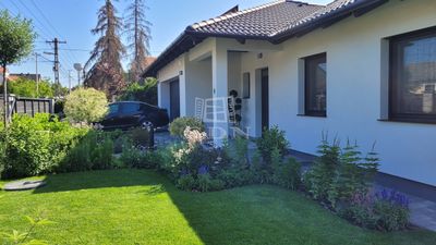 Dunakeszi Einfamilienhaus - 260.000.000 HUF