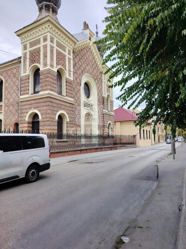 Eladó Budapest IV. kerület Lakás (téglaépítésű)