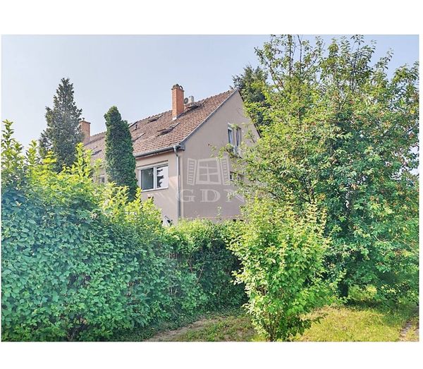 Eladó Gödöllő Lakás