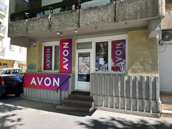 Kiadó Vác Üzlethelyiség
