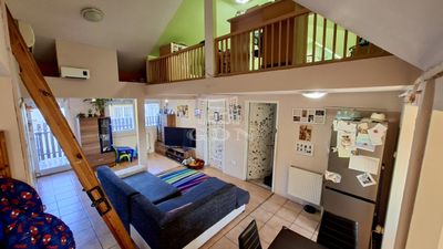 Vác  - 67.000.000 HUF