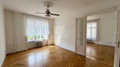 Budapest, I. kerület Lakás - 420.000 Ft