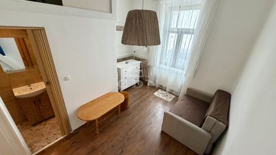 Vác Locuinta - 170.000 HUF