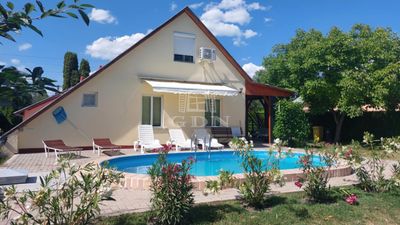 Balatonkeresztúr Családi ház - 71.950.000 Ft